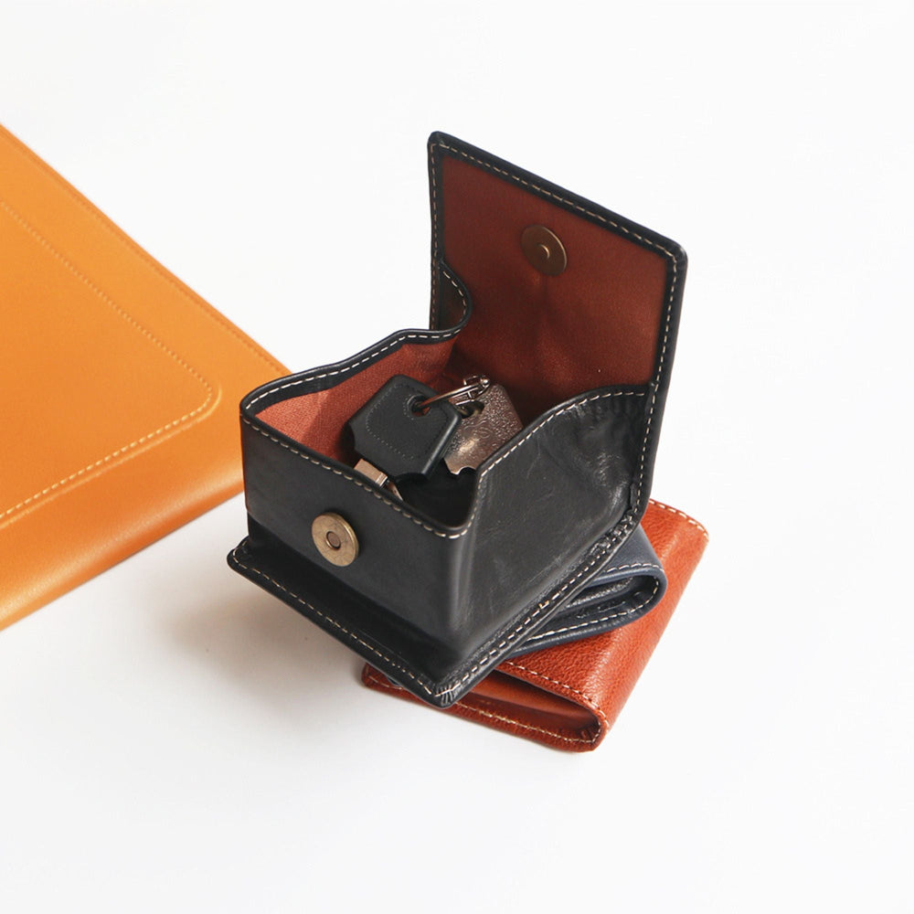 
                  
                    Petit Porte Monnaie Rouge Rouge
                  
                
