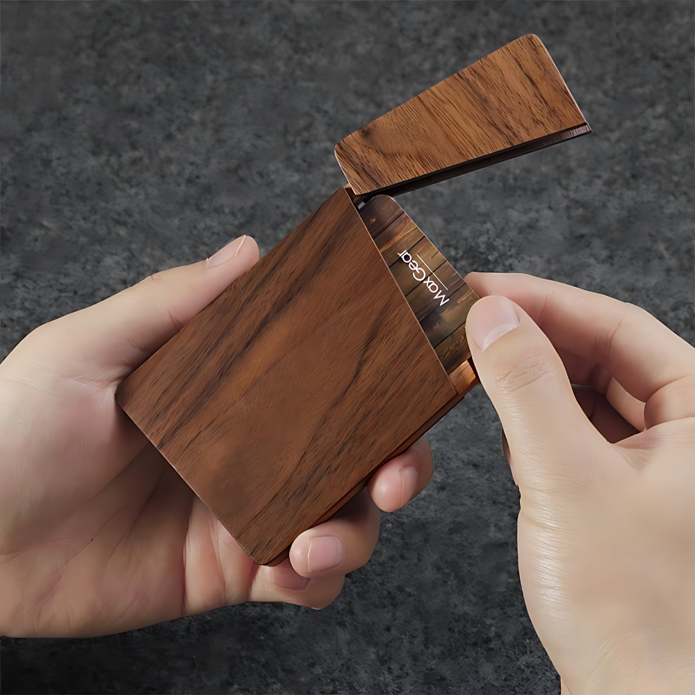 
                  
                    Porte Carte Bancaire Bois Bois
                  
                