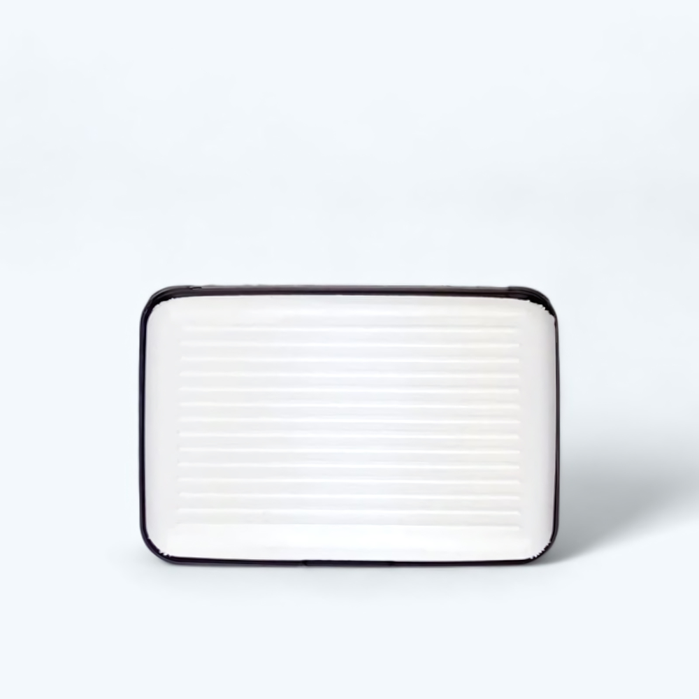 
                  
                    Porte Carte Bancaire Plastique Rigide Blanc
                  
                